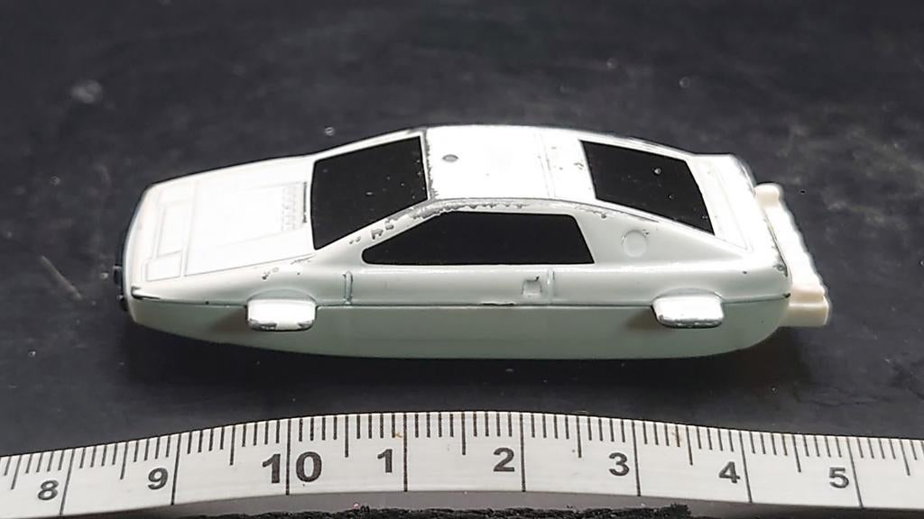 Tic-Toc James Bond 007 Lotus Esprit Speelgoedauto, Ophalen of Verzenden, Gebruikt, Auto, Overige merken