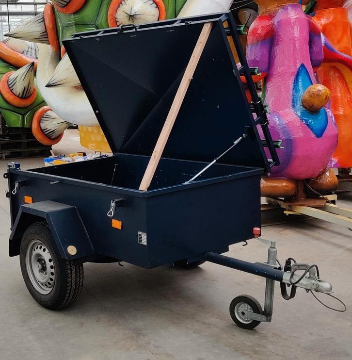 Te huur bagagewagen incl. fietsendragers voor max 4 fietsen, Auto diversen, Fietsendragers, Gebruikt, Trekhaakdrager, 3 fietsen of meer