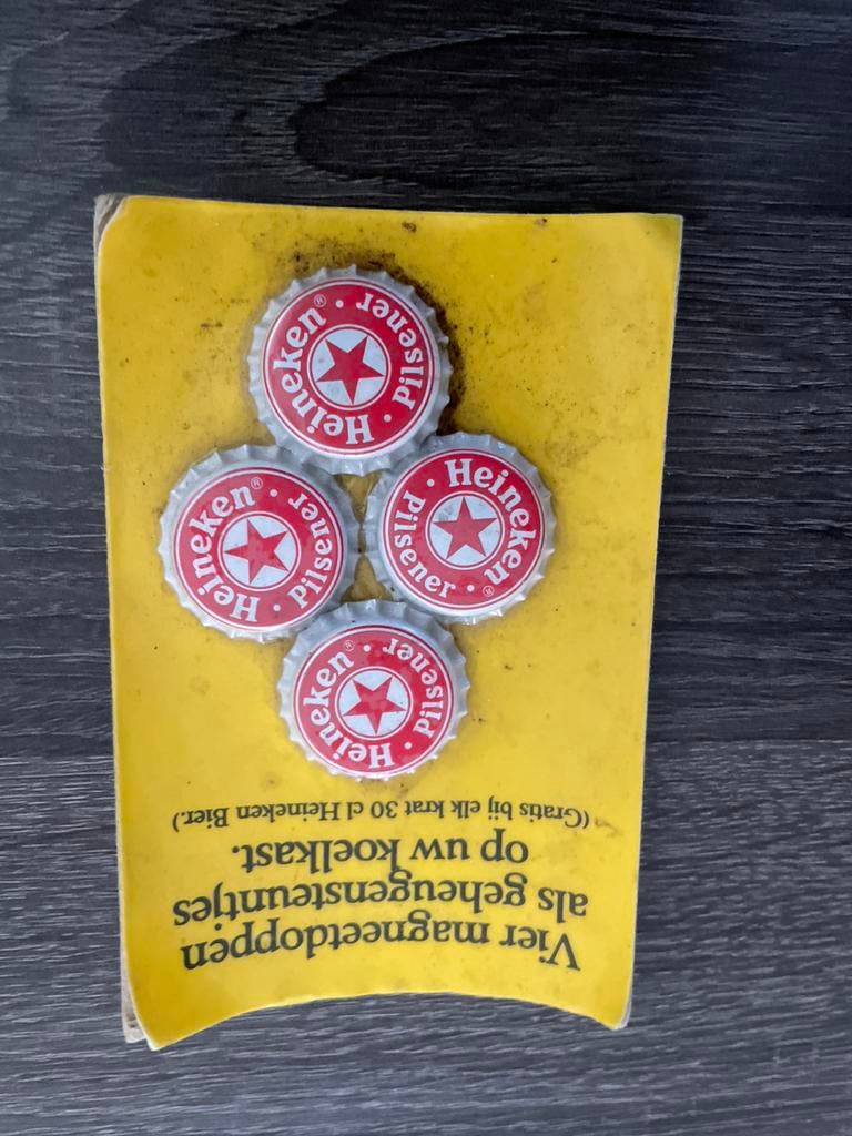 Heineken magneetdoppen - set van 4, Ophalen of Verzenden, Gebruikt, Gebruiksvoorwerp