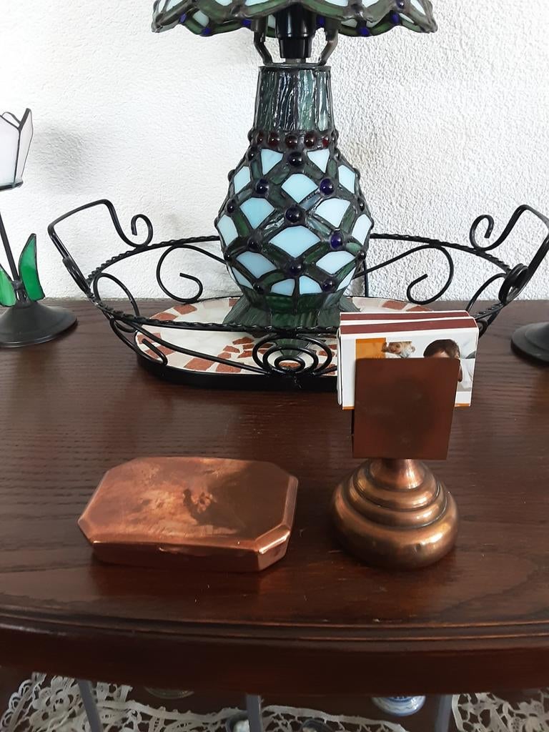 Tabakspotje en lucifershouder. Rood koper., Antiek en Kunst, Antiek | Koper en Brons, Ophalen of Verzenden, Koper
