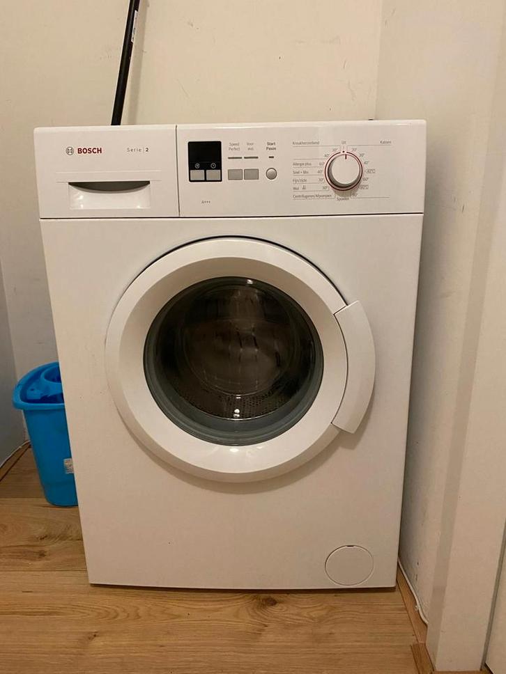 Bosch Wasmachine, Witgoed en Apparatuur, Wasmachines, Zo goed als nieuw, 6 tot 8 kg, 85 tot 90 cm, 1200 tot 1600 toeren, Ophalen