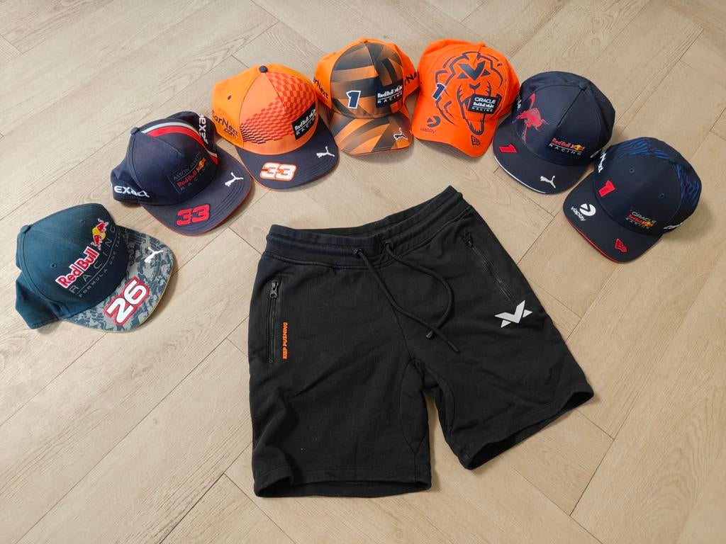 Red Bull petten en kleren., Kleding | Heren, Hoeden en Petten, Ophalen of Verzenden, Zo goed als nieuw