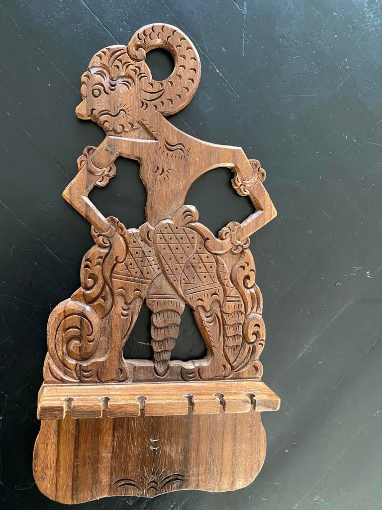 Lepel rekje, houtsnijwerk, wajang, Indonesië, Ophalen