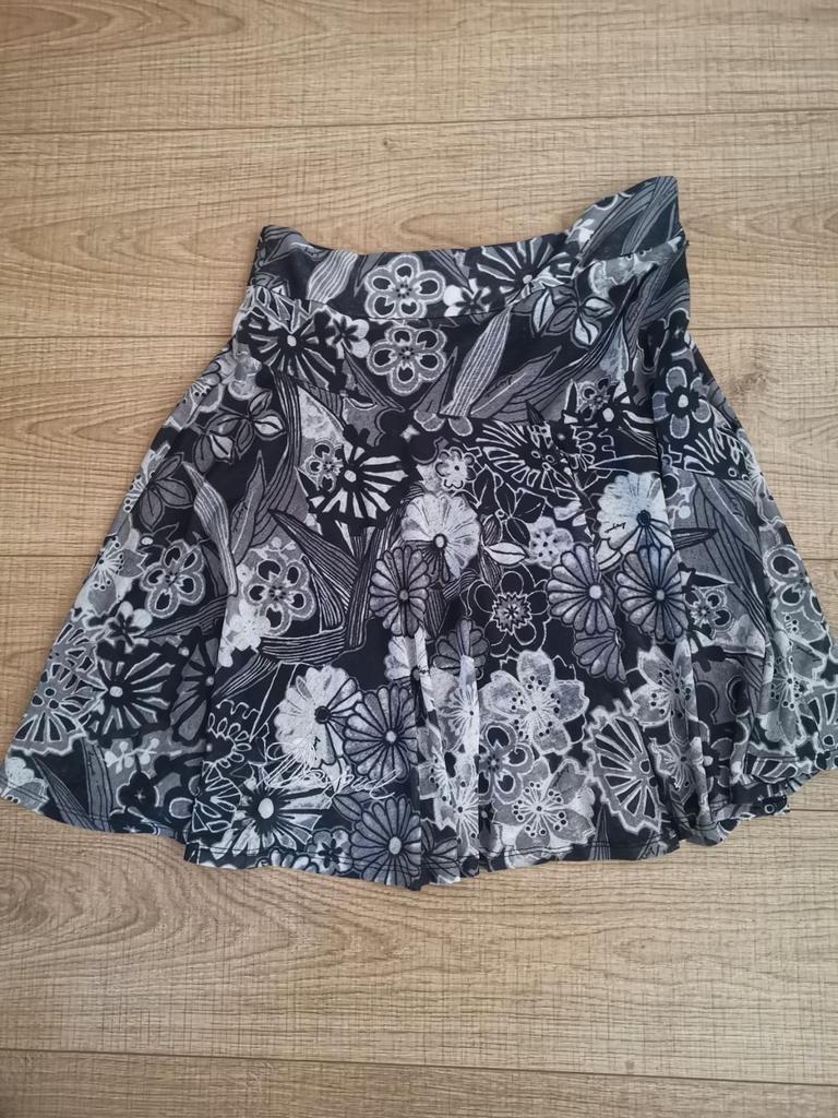 DESIGUEL klok rokje maat 40, Kleding | Dames, Rokken, Maat 38/40 (M), Overige kleuren, Verzenden, Zo goed als nieuw