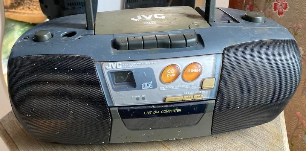 JVC radio/cassette/cd draagbare speler, Audio, Tv en Foto, Stereo-sets, Ophalen of Verzenden, JVC