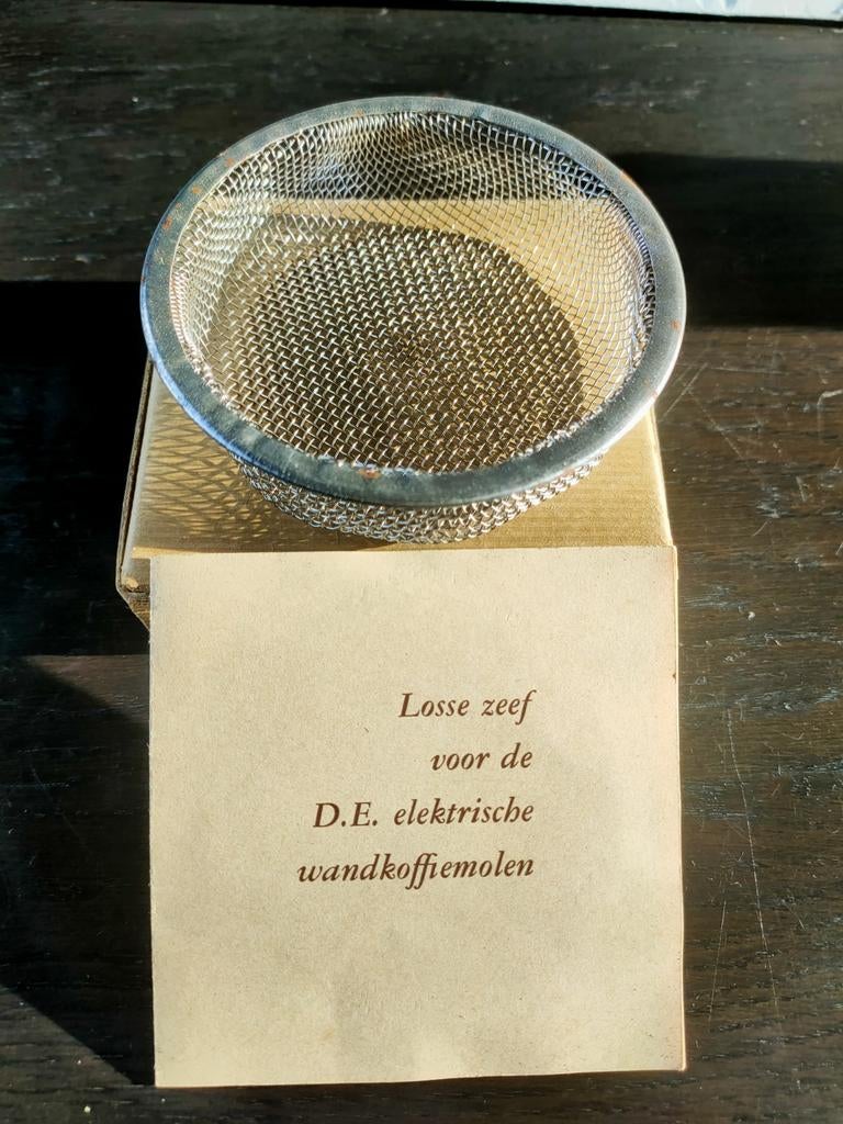 Douwe Egberts zeef electrische koffiemolen, Ophalen of Verzenden, Nieuw, Gehele gezicht