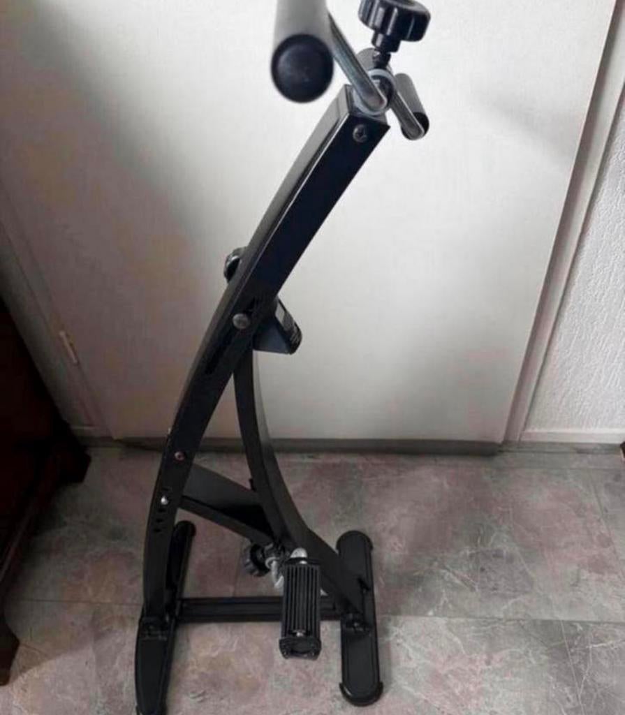 Compacte Hometrainer / Stoelfiets met Display, Sport en Fitness, Fitnessapparatuur, Ophalen, Gebruikt, Benen, Hometrainer
