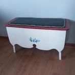 Vintage Zweeds krukje/opbergkistje met kussen, Ophalen of Verzenden, Gebruikt, Hout