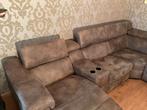 Hoekbank IZGS taupe  3.30X 3.00. 2 electr delen en usb poort, Ophalen, Zo goed als nieuw, Stof, Modern
