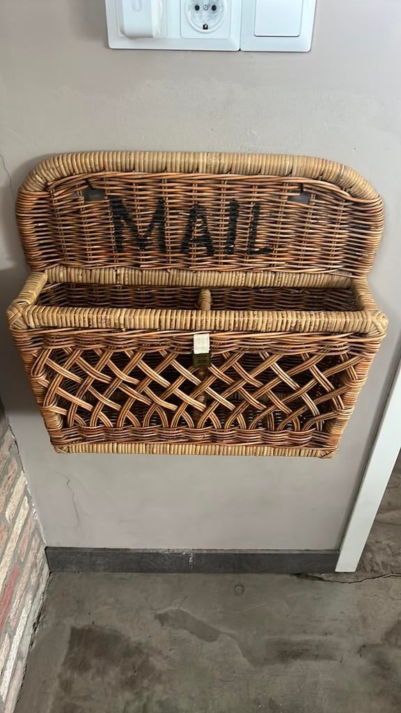 Riviera maison post (mail) opberger/mand, Ophalen of Verzenden, Zo goed als nieuw