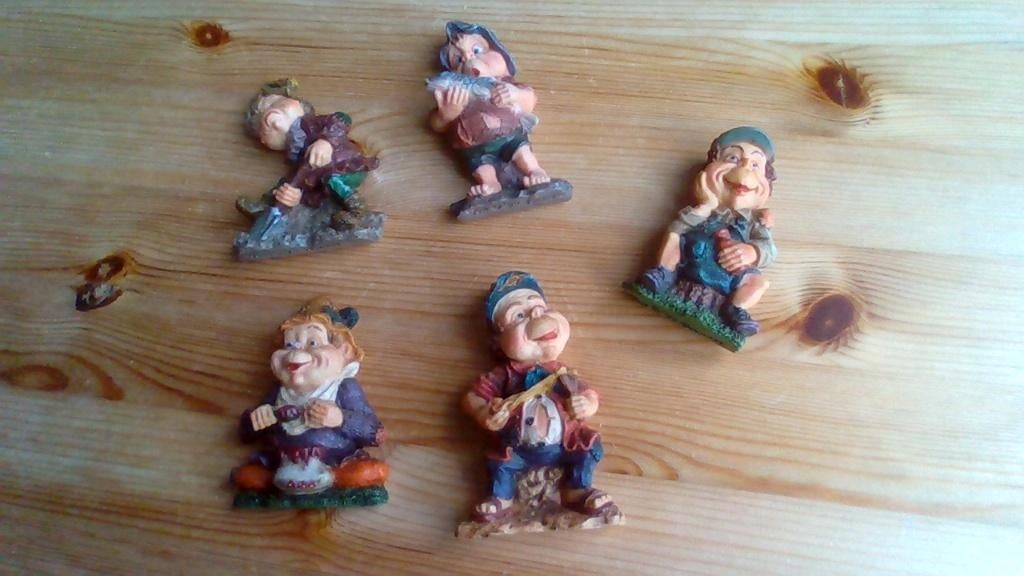 Efteling poppetjes, Verzamelen, Efteling, Zo goed als nieuw, Beeldje of Poppetje, Ophalen of Verzenden