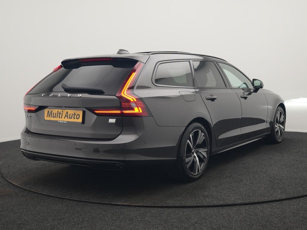 Volvo V90 T6 AWD Ultimate Dark PHEV 350pk Dealer O.H. | Pano, Automaat, Zwart, 4 cilinders, 5 stoelen