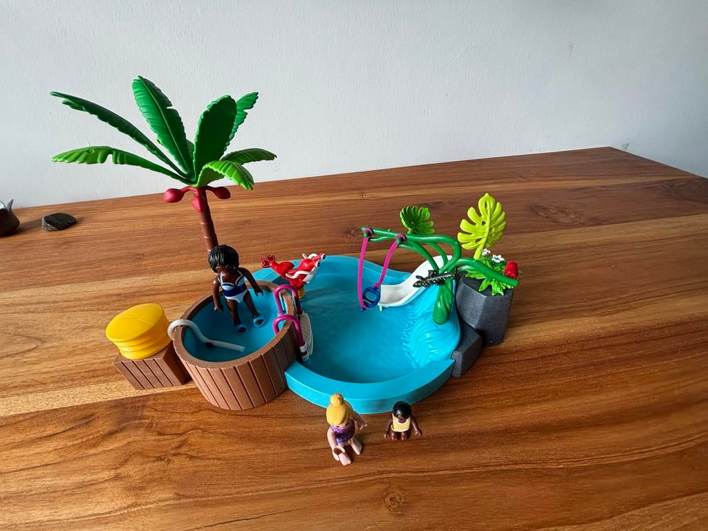 Playmobil Tropisch Zwemparadijs met Glijbanen en Figuren, Ophalen of Verzenden, Gebruikt, Complete set