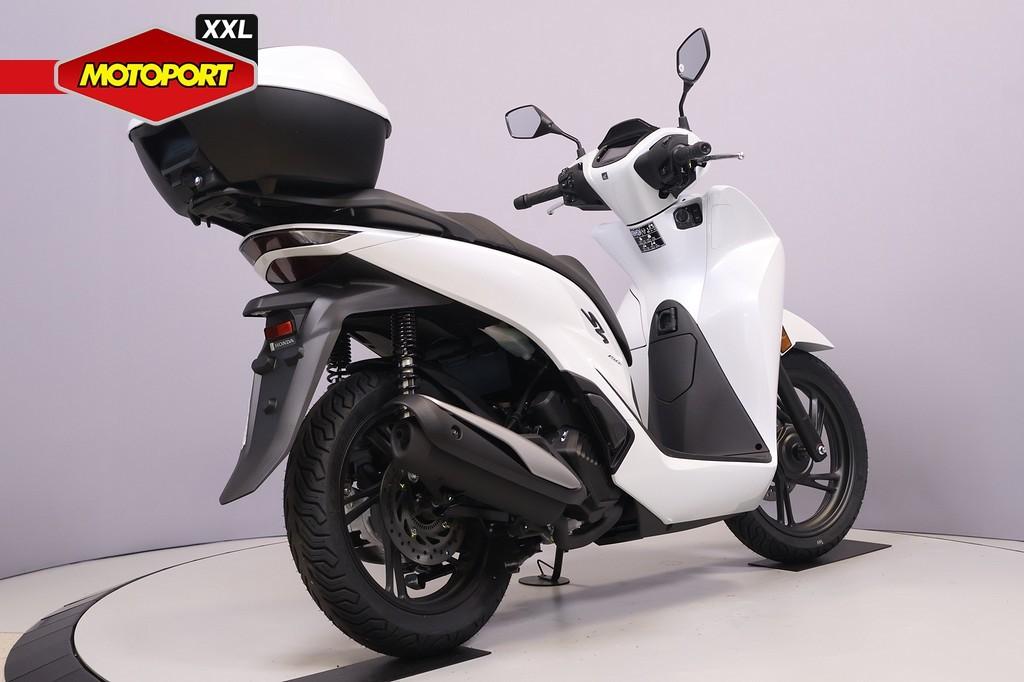 Honda SH 150 (bj 2026), Motoren, Motoren | Honda, Scooter, Honda Motor Europe Ltd, Bedrijf, Customer.service@honda-eu.com