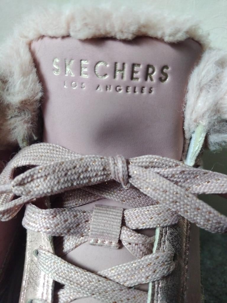 Roze Skechers met bontje, maat 32, Gebruikt, Skecher, Meisje, Schoenen