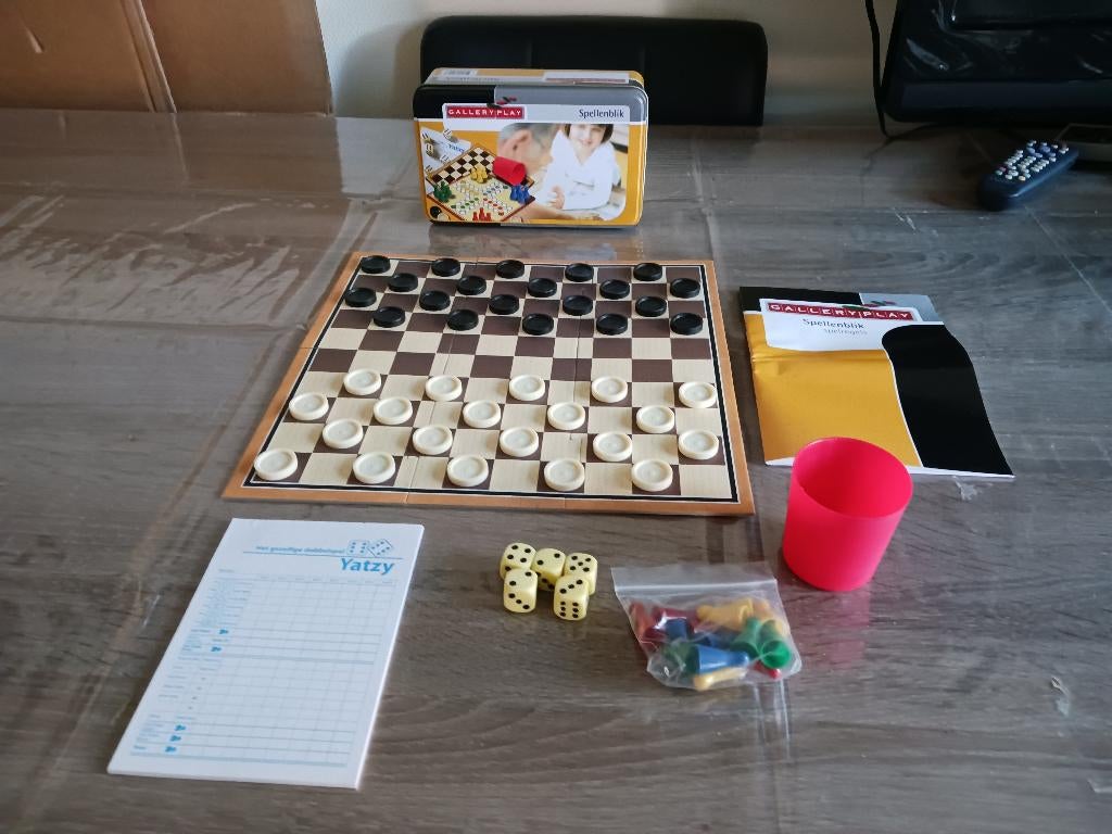 Spellenblik, Vijf spelers of meer, Ophalen of Verzenden, Nieuw, Gallery Play