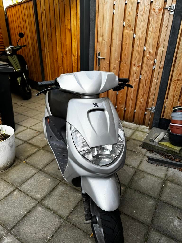 Peugeot Vivacity 50cc, Fietsen en Brommers, Scooters | Peugeot, Ophalen, Tweetakt, Gebruikt, 50 cc