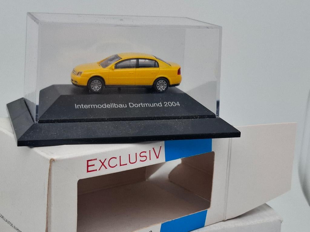 Opel Vectra - beursmodel 2004 - Rietze 1/87, Hobby en Vrije tijd, Modelauto's | 1:87, Verzenden, Zo goed als nieuw, Auto, Rietze