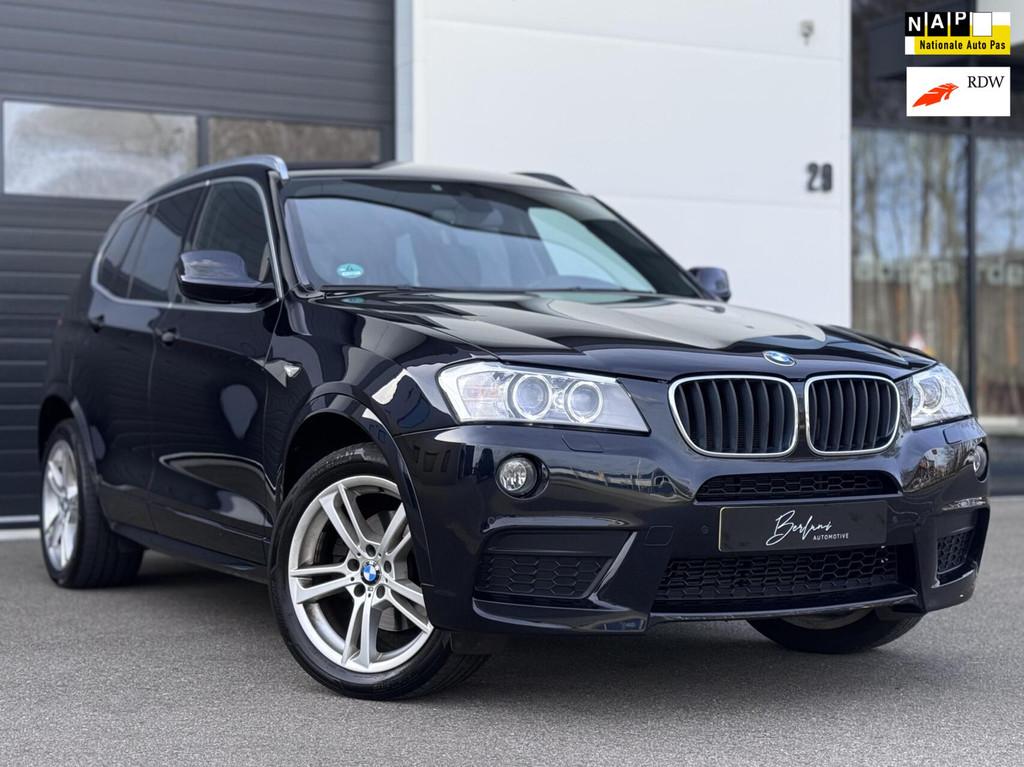 BMW X3 xDrive20i High Executive M-Sport Org NL | El.Trekhaak, Auto's, BMW, Euro 5, Gebruikt, Zwart, 4 cilinders