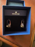 Swarovski oorstekers licht roze, Met kristal, Nieuw, Ophalen of Verzenden, Roze