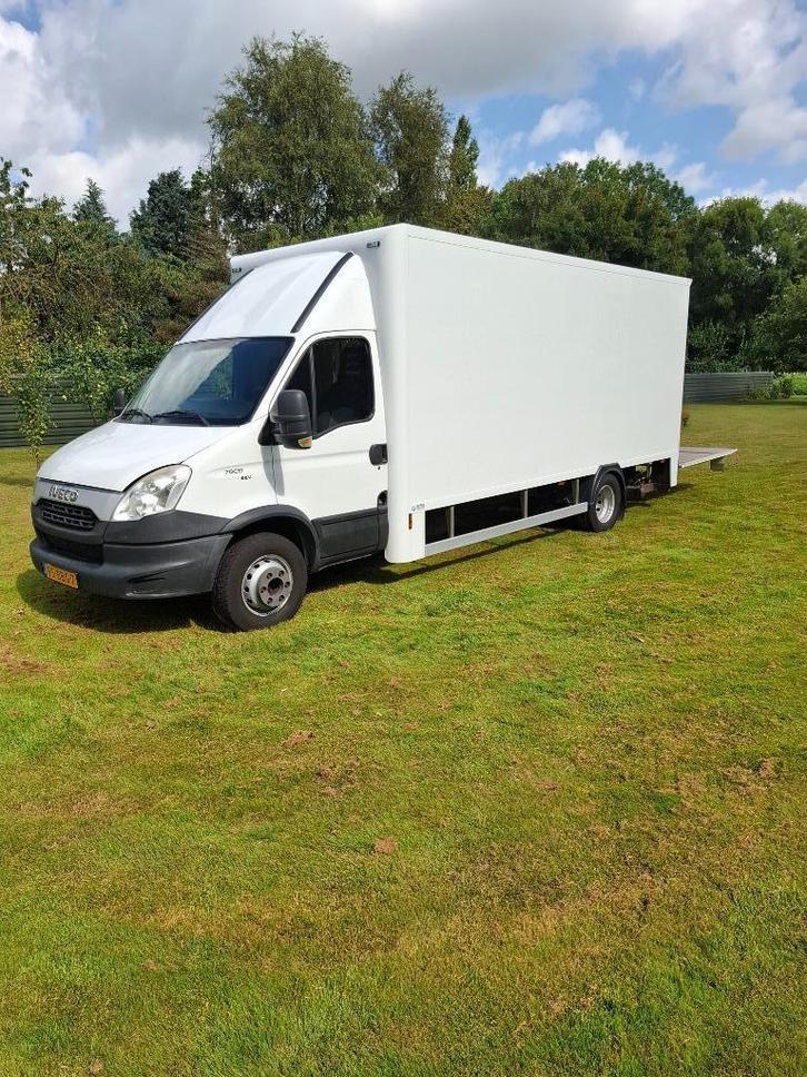 Iveco, Bakwagen, Camper, Foodtruck, Promowagen, Auto's, Bestelauto's, Particulier, Achteruitrijcamera, Airbags, Airconditioning