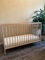 Babybedje/ledikant met matras en beddengoed, Ophalen, Zo goed als nieuw, Ledikant