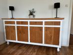 Handgemaakt landelijk eiken / wit dressoir zeer degelijk., Huis en Inrichting, Kasten | Dressoirs, Ophalen, Gebruikt, Eikenhout