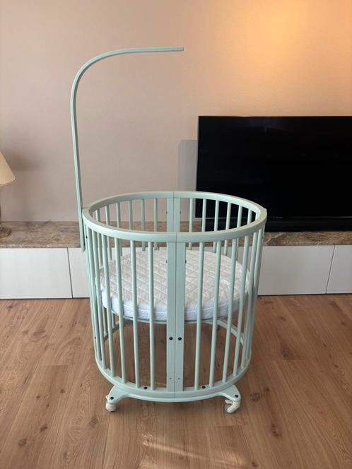 Stokke sleepi mini mint groen, Kinderen en Baby's, Babywiegjes en Ledikanten, Zo goed als nieuw, Wieg, Ophalen