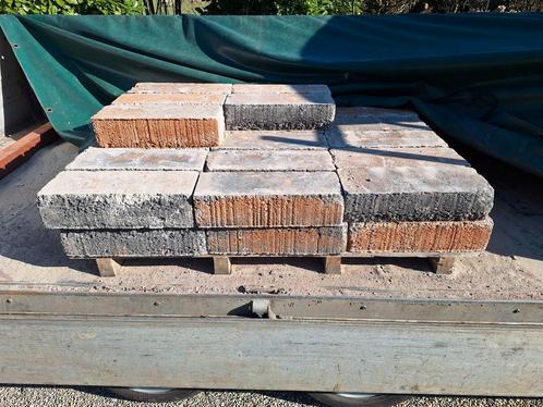 Pilestone kilimanjaro, Tuin en Terras, Bielzen en Borders, Zo goed als nieuw, Beton, Ophalen