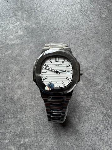 Patek philippe beschikbaar voor biedingen