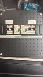 ABB Groepenkast, Doe-het-zelf en Verbouw, Elektra en Kabels, Ophalen of Verzenden, Gebruikt, Overige typen