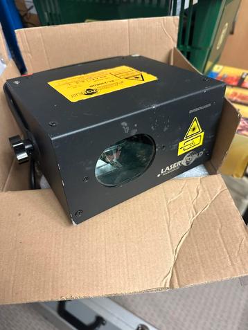 2stuks Laserworld RGB LASER EL-230 beschikbaar voor biedingen