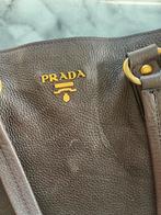 Prada Bruine Leren Handtas, Sieraden, Tassen en Uiterlijk, Tassen | Damestassen, Ophalen, Gebruikt, Bruin, Handtas