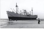 Scheepvaart foto Dishoek stranding Inger Toft 16-08-1954, Ophalen of Verzenden, 1940 tot 1960, Ongelopen, Zeeland