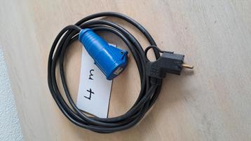 Kabel met verloopstekker  beschikbaar voor biedingen