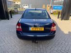 Volkswagen Passat 1.8 Turbo Turijn Automaat Clima NL Auto NA, Auto's, Stof, Zwart, 4 cilinders, 150 pk