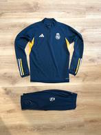 Real Madrid trainingspak Adidas 23/24  Maat S., Kleding | Heren, Sportkleding, Zwart, Ophalen of Verzenden, Adidas, Gedragen