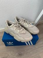 Adidas ozweego J 38,5, Kleding | Dames, Schoenen, Adidas, Beige, Nieuw, Ophalen of Verzenden