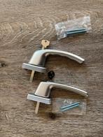 2x raamkruk draai/kiepraam, SKG 2, Doe-het-zelf en Verbouw, Hang- en Sluitwerk, Ophalen of Verzenden, Zo goed als nieuw, Klink of Kruk