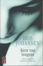 Iris Johansen - Kern van leugens (poema pocket), Boeken, Ophalen of Verzenden, Zo goed als nieuw, Iris Johansen, Amerika
