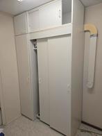 Gratis Witte Opbergkast - met Planken & Hanggedeelte, Huis en Inrichting, Kasten | Kledingkasten, Ophalen, Overige materialen