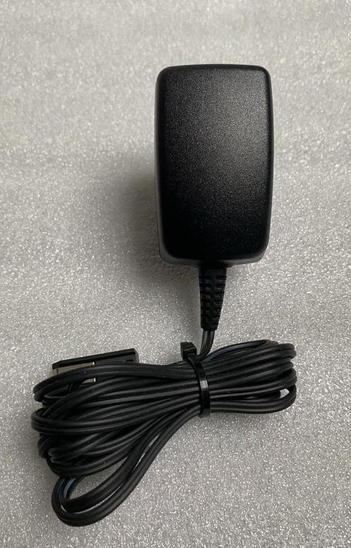 Salcom adapter 4V DC 150mA 0,6W, Hobby en Vrije tijd, Elektronica-componenten, Gebruikt, Ophalen of Verzenden