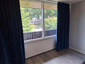 Gordijnen kamerhoog beschikbaar voor biedingen