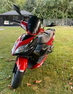 kymco super 8, 4 takt blauwe plaat, Fietsen en Brommers, Scooters | Kymco, Ophalen, Zo goed als nieuw, Benzine, Super 8