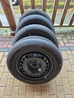 Winterbanden met stalen velgen en wieldoppen, Auto-onderdelen, Banden en Velgen, Ophalen, Gebruikt, 16 inch, Banden en Velgen