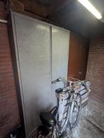 2 stevige metalen archiefkasten / werkplaatskasten, Doe-het-zelf en Verbouw, Werkbanken, Ophalen, Gebruikt, 70 tot 120 cm