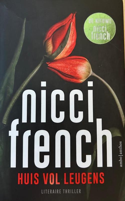Nicci French - Huis vol leugens, Boeken, Thrillers, Zo goed als nieuw, Nederland, Ophalen of Verzenden