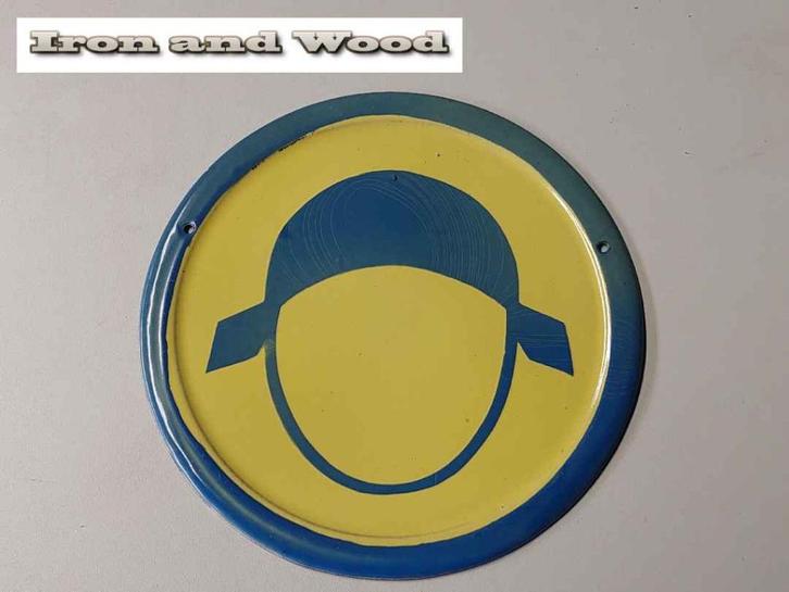 Emaille vintage wandbord muts/hoofdbescherming D25 - oud, Huis en Inrichting, Woonaccessoires | Wanddecoraties, Gebruikt, Ophalen of Verzenden