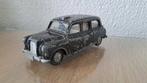 Vintage Austin Taxi, Dinky Toys, made in England, Ophalen of Verzenden, Gebruikt, Auto, Dinky Toys