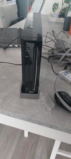 Complete Wii met verschillende accessoires, Spelcomputers en Games, Spelcomputers | Nintendo Wii, Ophalen of Verzenden, Zo goed als nieuw